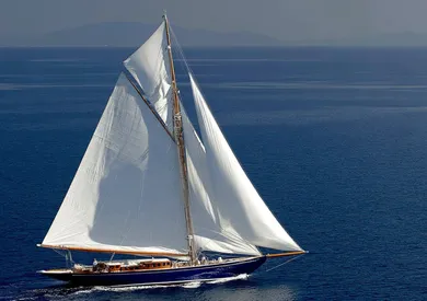 Pleasure craft